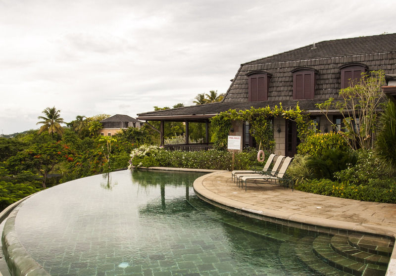 Villas At Stonehaven Black Rock Exterior photo